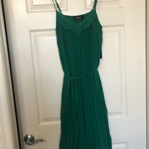 lulus green dress